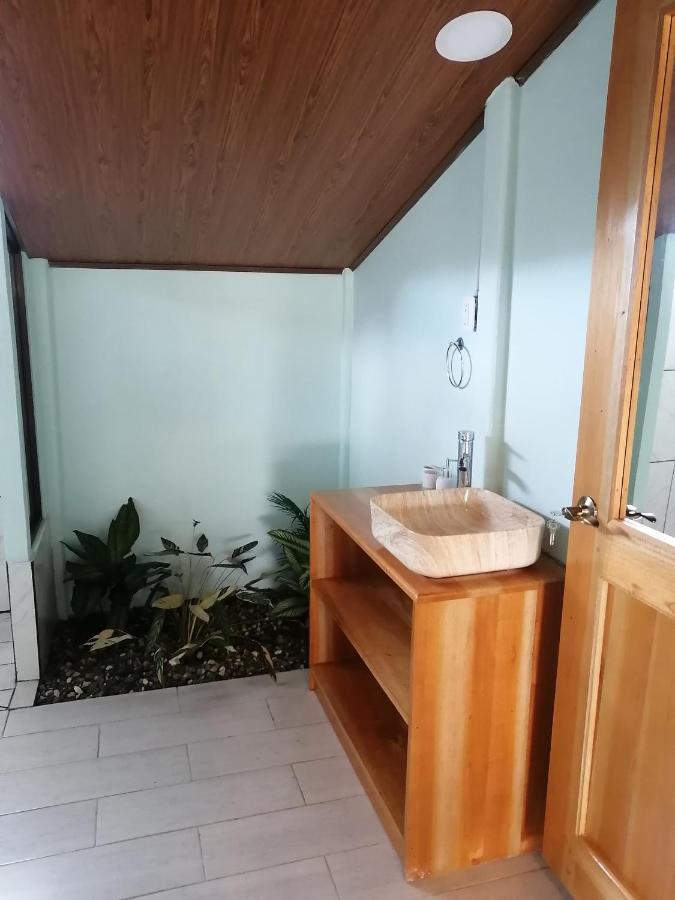 Playa Blanca Macaw Hotel Conte Exterior photo